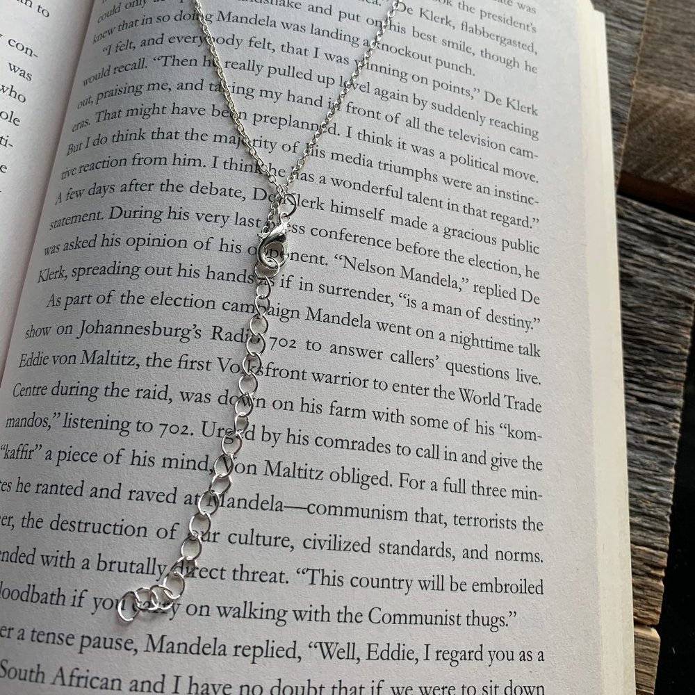 Women's Dainty Silver Heart-Shaped Necklace - Picture 2 of 2